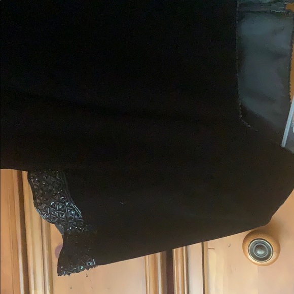 Velvet Dress - Picture 3 of 4